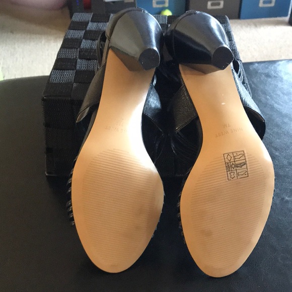 Nine West strappy black heels. Sexy and fun size 7 - Picture 2 of 4